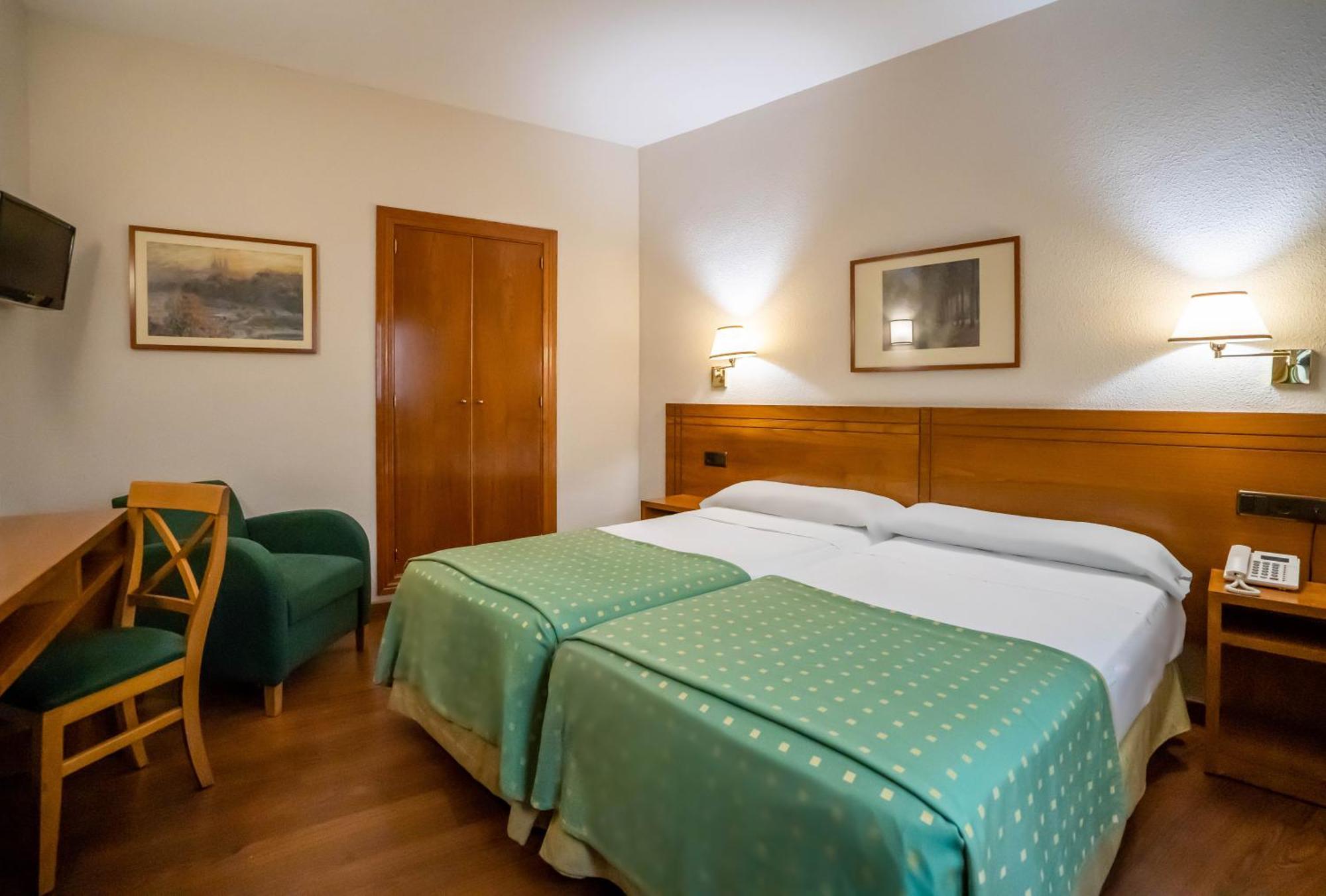 Yit Conquista De Toledo Hotell Exteriör bild