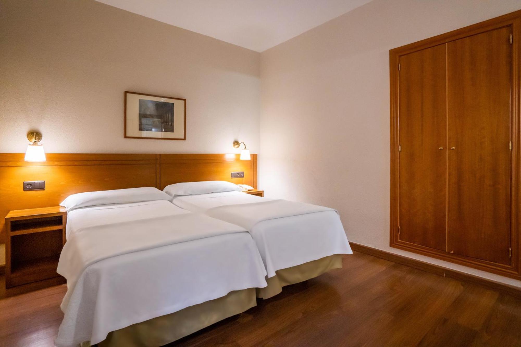 Yit Conquista De Toledo Hotell Exteriör bild