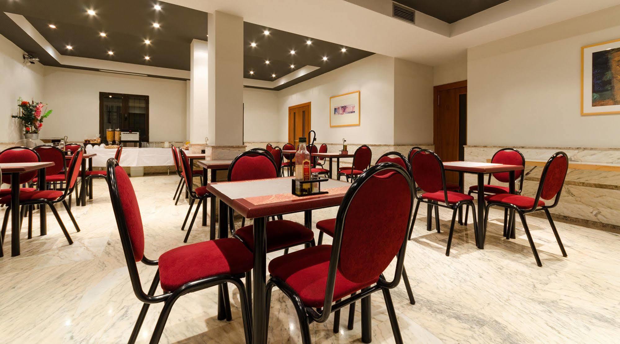 Yit Conquista De Toledo Hotell Exteriör bild